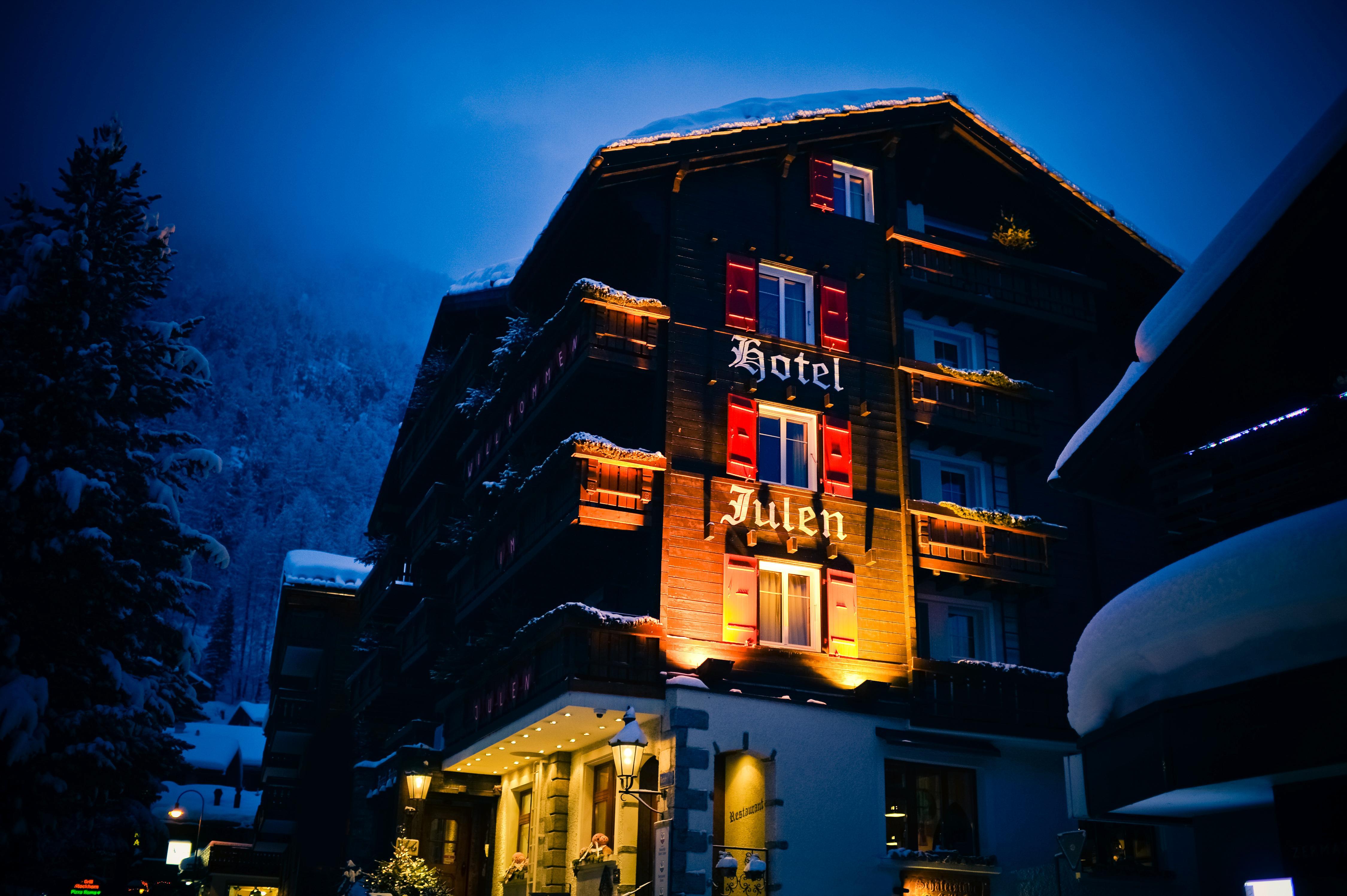 Tradition Julen Hotel Zermatt Exterior foto
